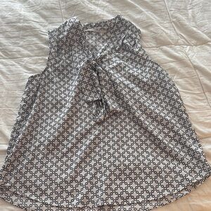 41 Hawthorn Black and White Geometric Blouse
